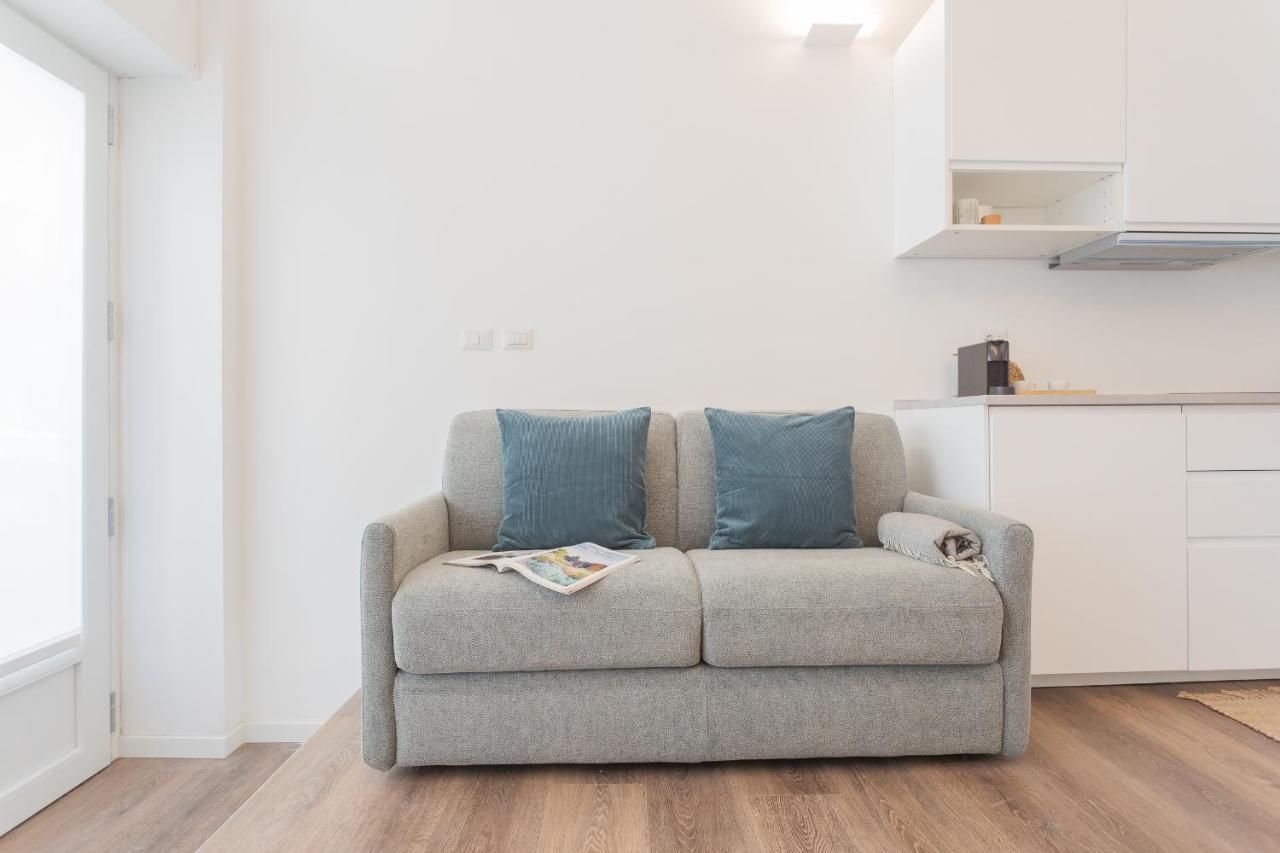 A Step From The Dome Apartment By Rent All Como Exteriör bild